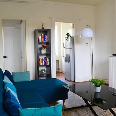 Apartament Bleu *